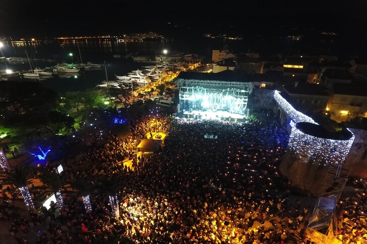 budva-activities budva-nightlife adriatic-sea budva-sea budva-registration-fee