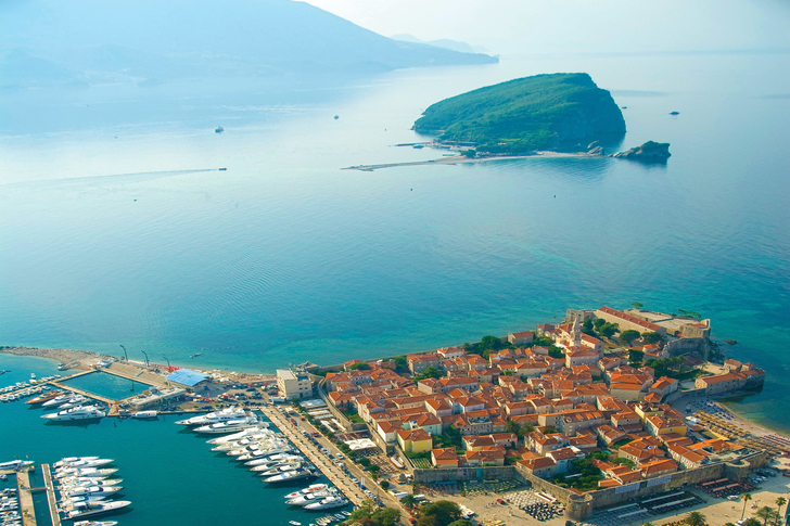 budva-marina budva-beach budva-activities budva-beach-bar budva-hotels