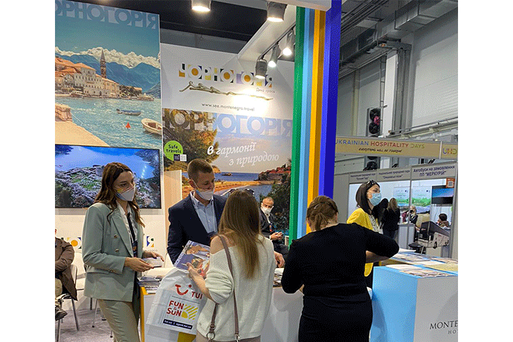 budva-hostels budva-old-town budva-food budva-beach-bar beach