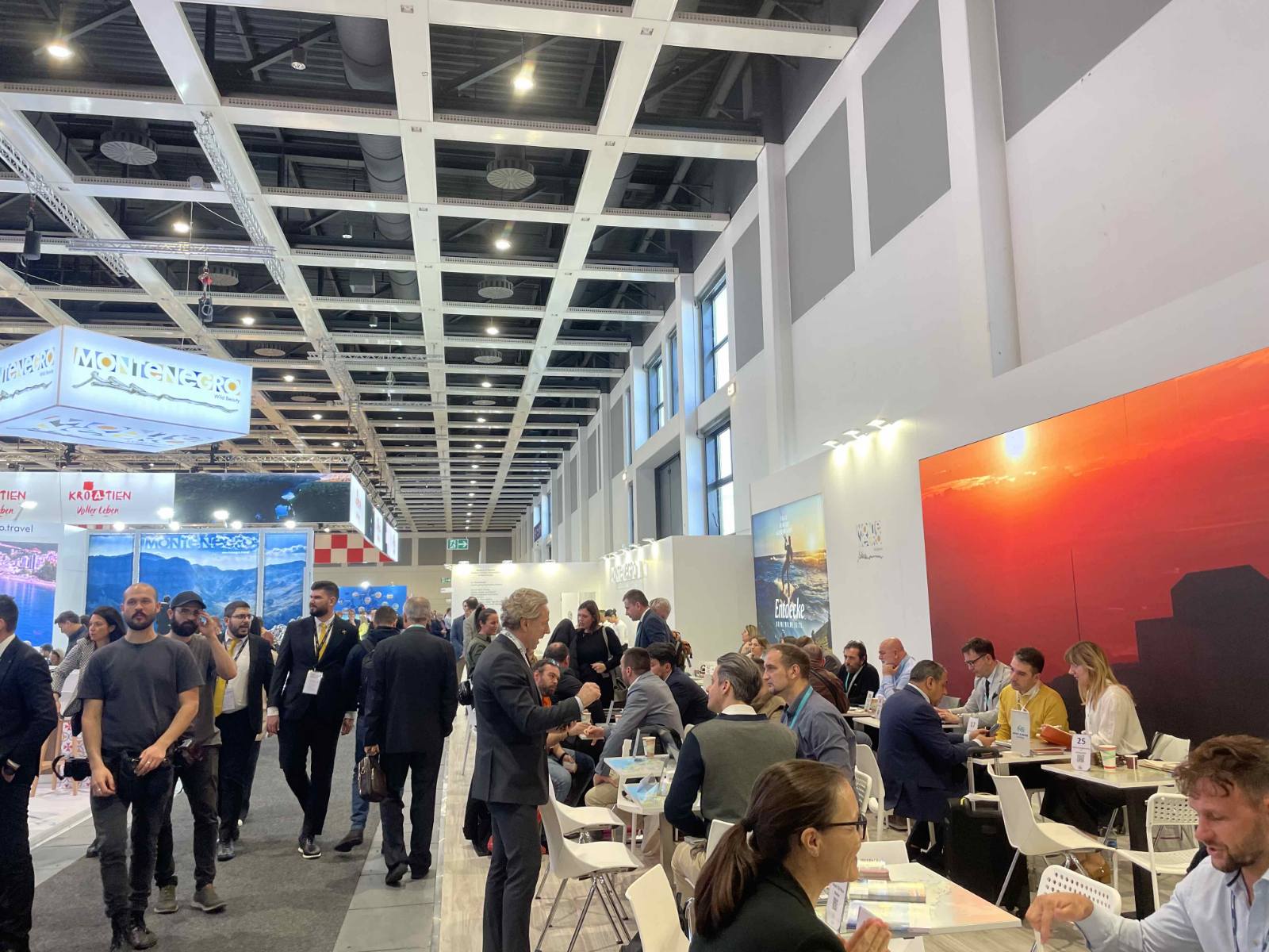 budva-beach budva-hostels budva-yacht budva-marina budva-apartments