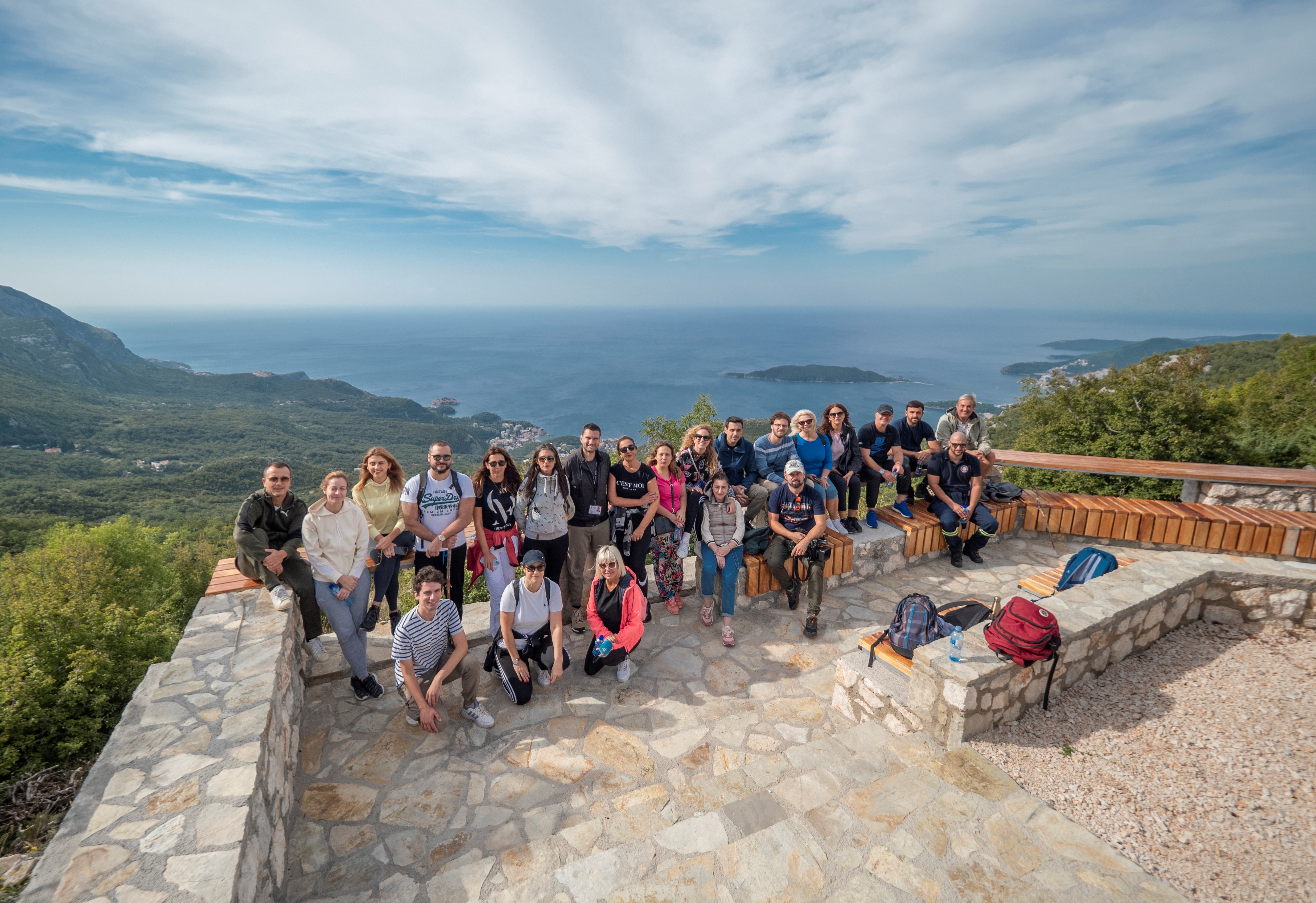 budva-hostels budva-caffes adriatic-sea budva-hotels budva-restaurants