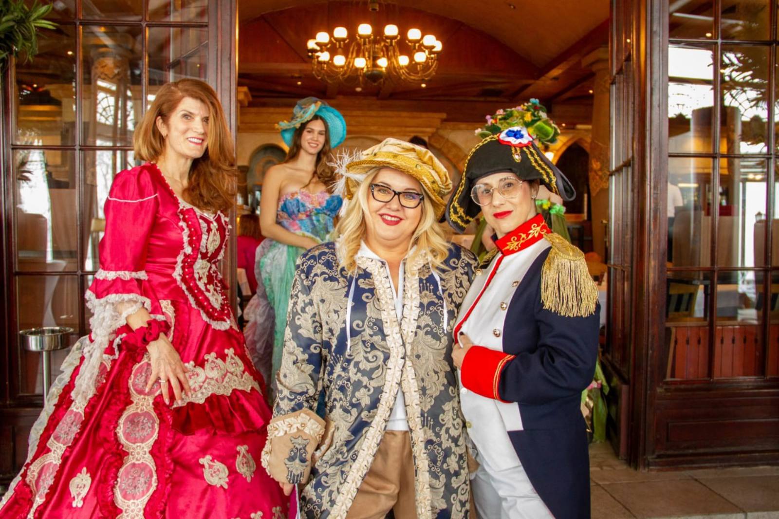 budva-restaurants budva-yacht budva-sea budva-caffes budva-tourist-organization