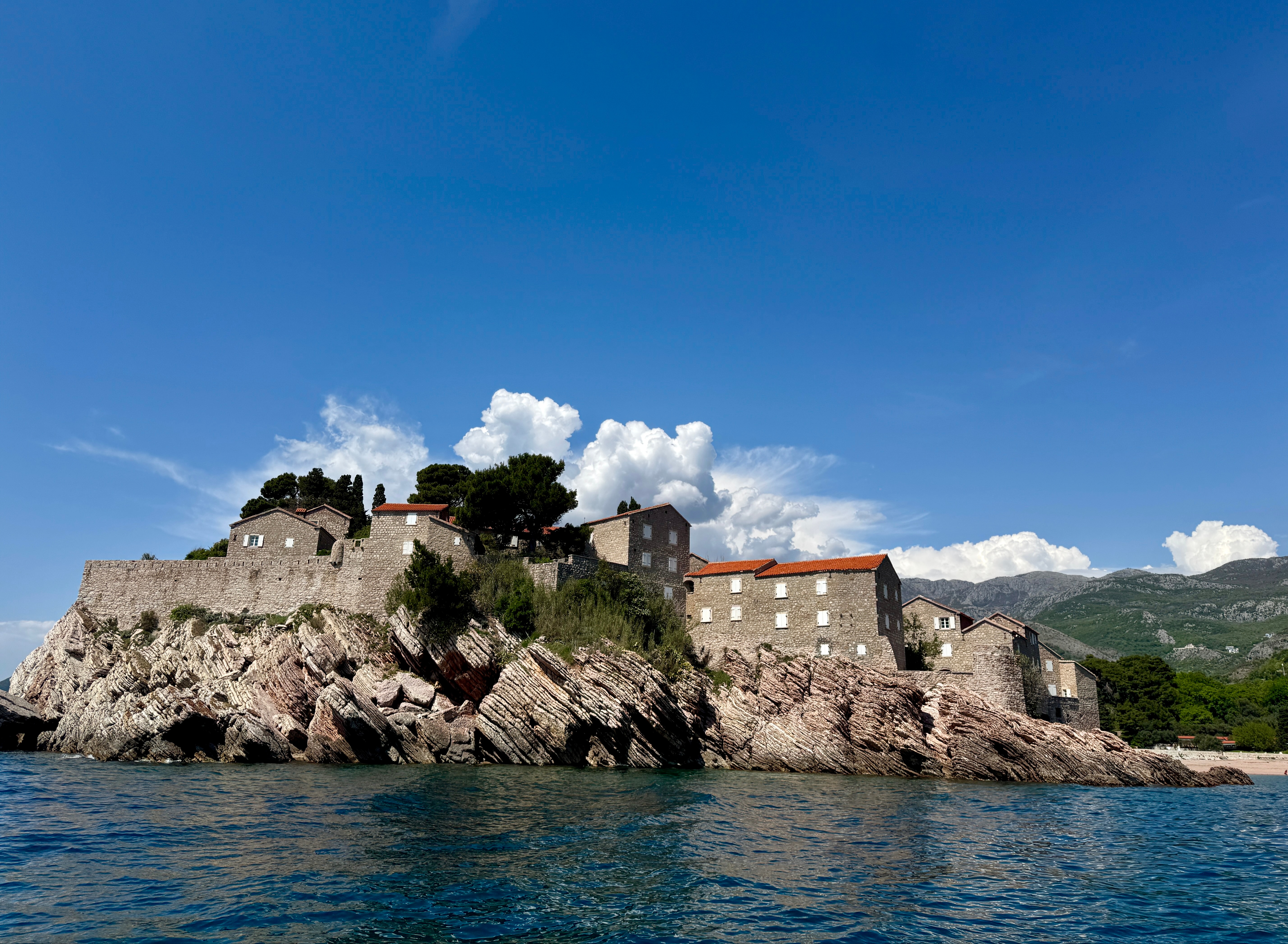 budva-yacht budva-hotels budva montenegro budva-sea