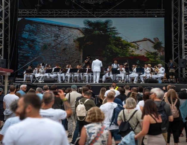 budva-activities budva-old-town budva-hotels budva-nightlife budva-yacht