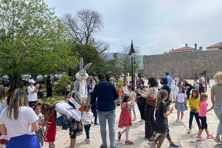 budva-apartments budva-camps budva-restaurants budva-events budva-activities