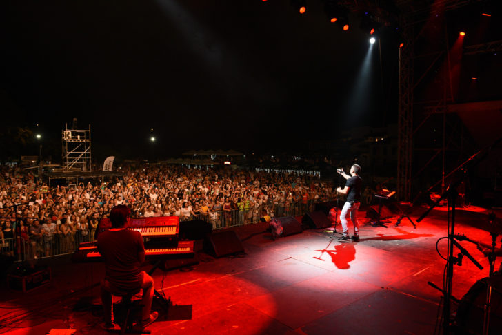 budva-apartments budva-tourist-organization budva-old-town budva-beach-bar beach