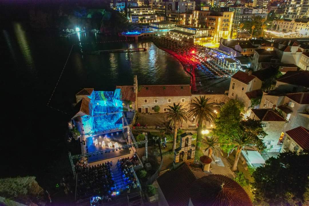 budva-registration-fee budva-hostels budva-beach beach budva-nightlife