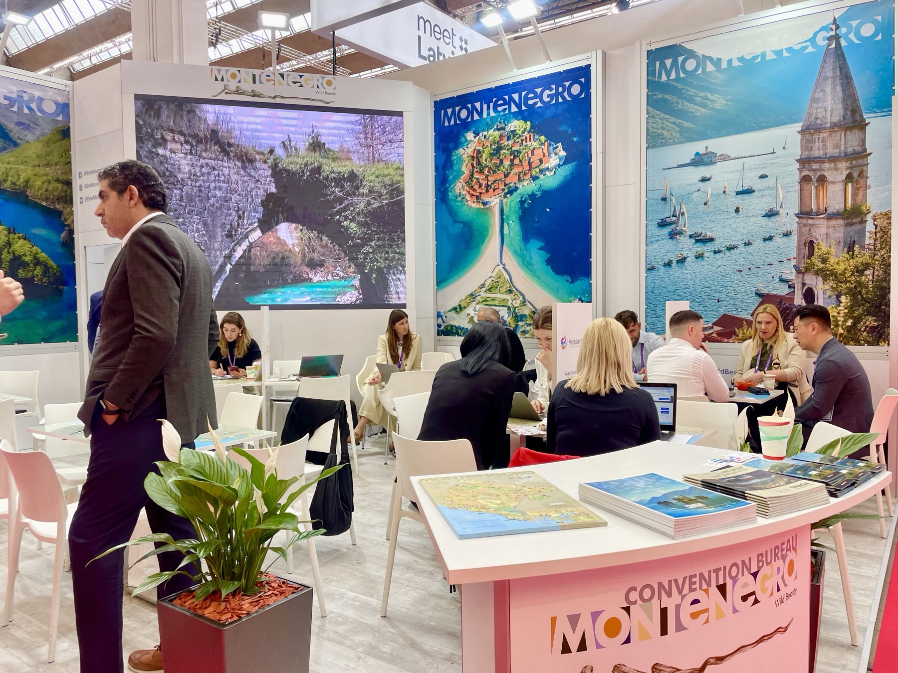 budva-camps budva-restaurants budva-yacht budva-caffes budva-Montenegro