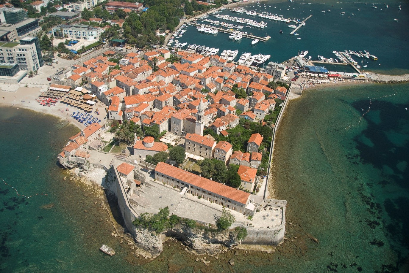 budva-yacht budva-beach-bar budva-old-town montenegro budva-restaurants